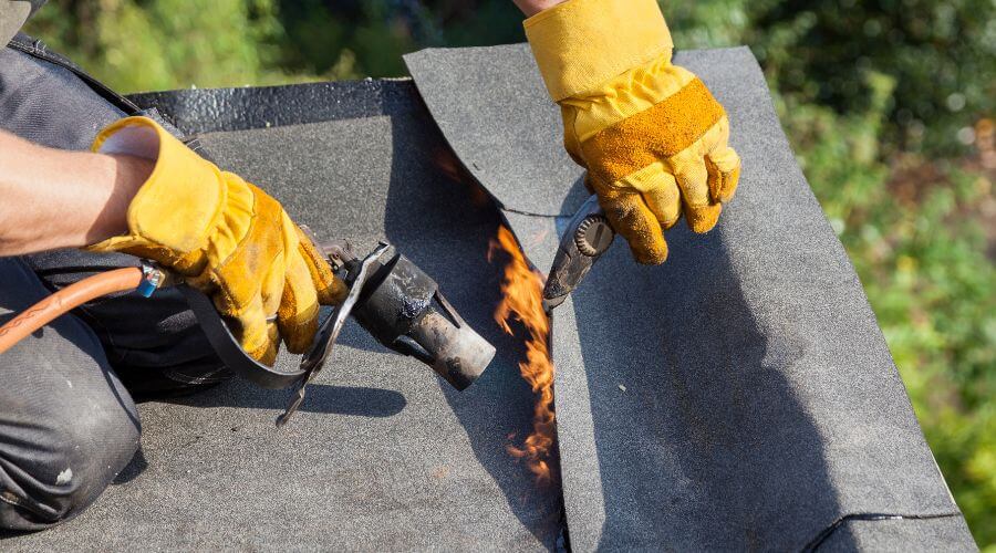 Professional gutter cleaning in Haledon, NJ